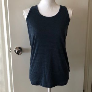 Adorable Athleta tank